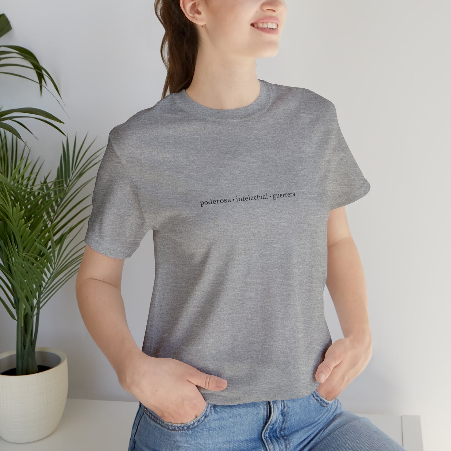 Poderosa, Intelectual, Guerrera Graphic Tee